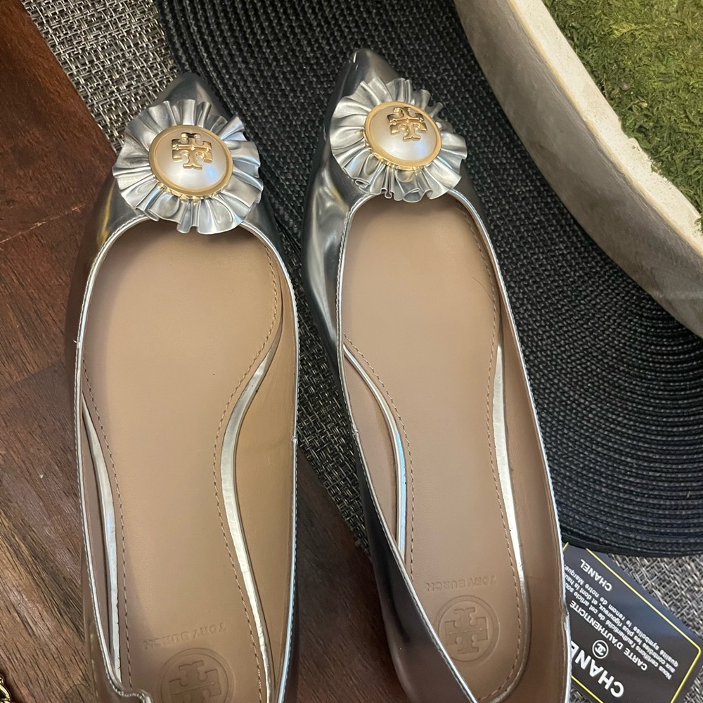 Tory Burch silver and pearl flats